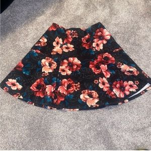 Hollister Stretchy Floral Rose Mini Skirt, Size XS